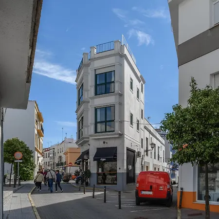 River Corner - Centro Apartment *